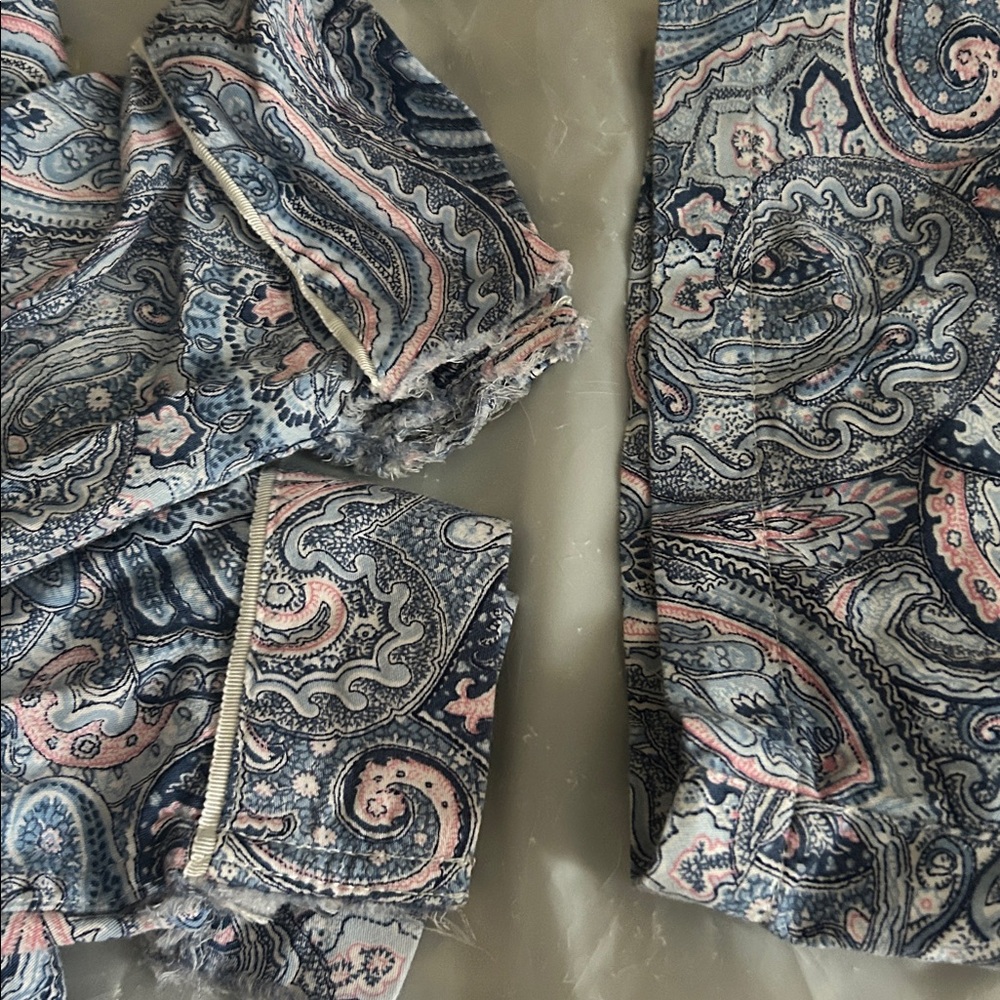 Ralph Lauren PJs Blue and Pink Paisley Pajama Set - Picture 5 of 11